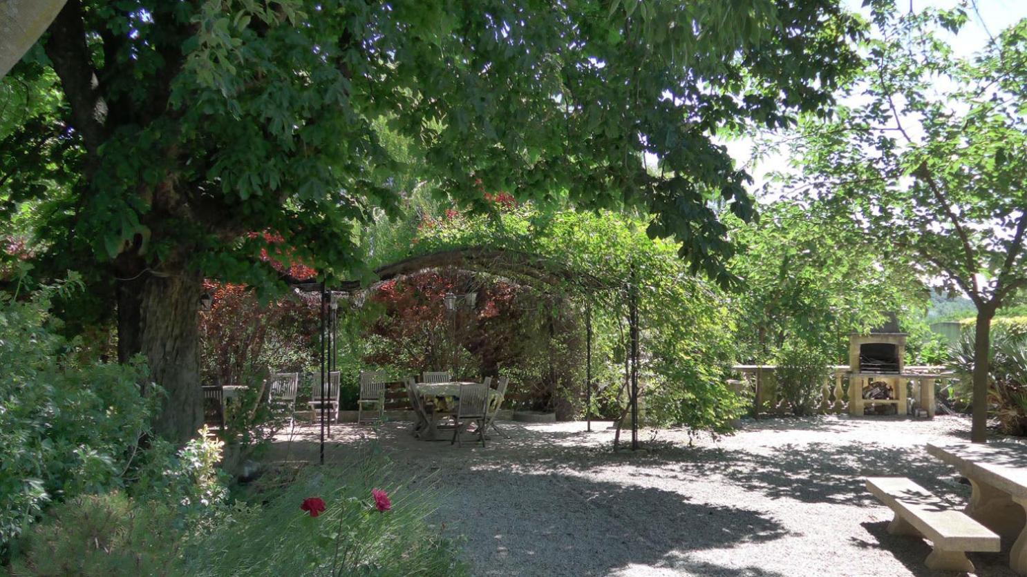 Gites Au Chateau Des Estubiers Les Granges-Gontardes Экстерьер фото